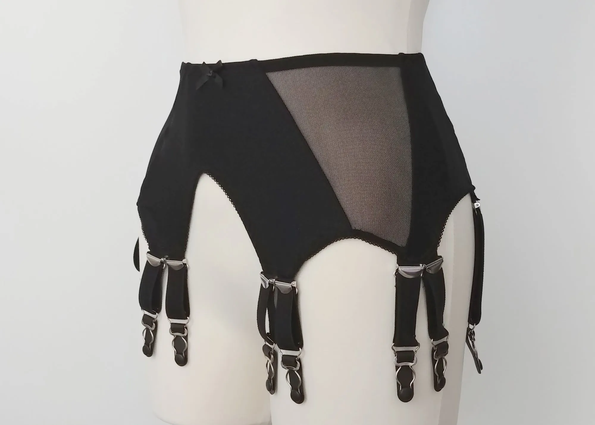 12 strap STELLA garter belt