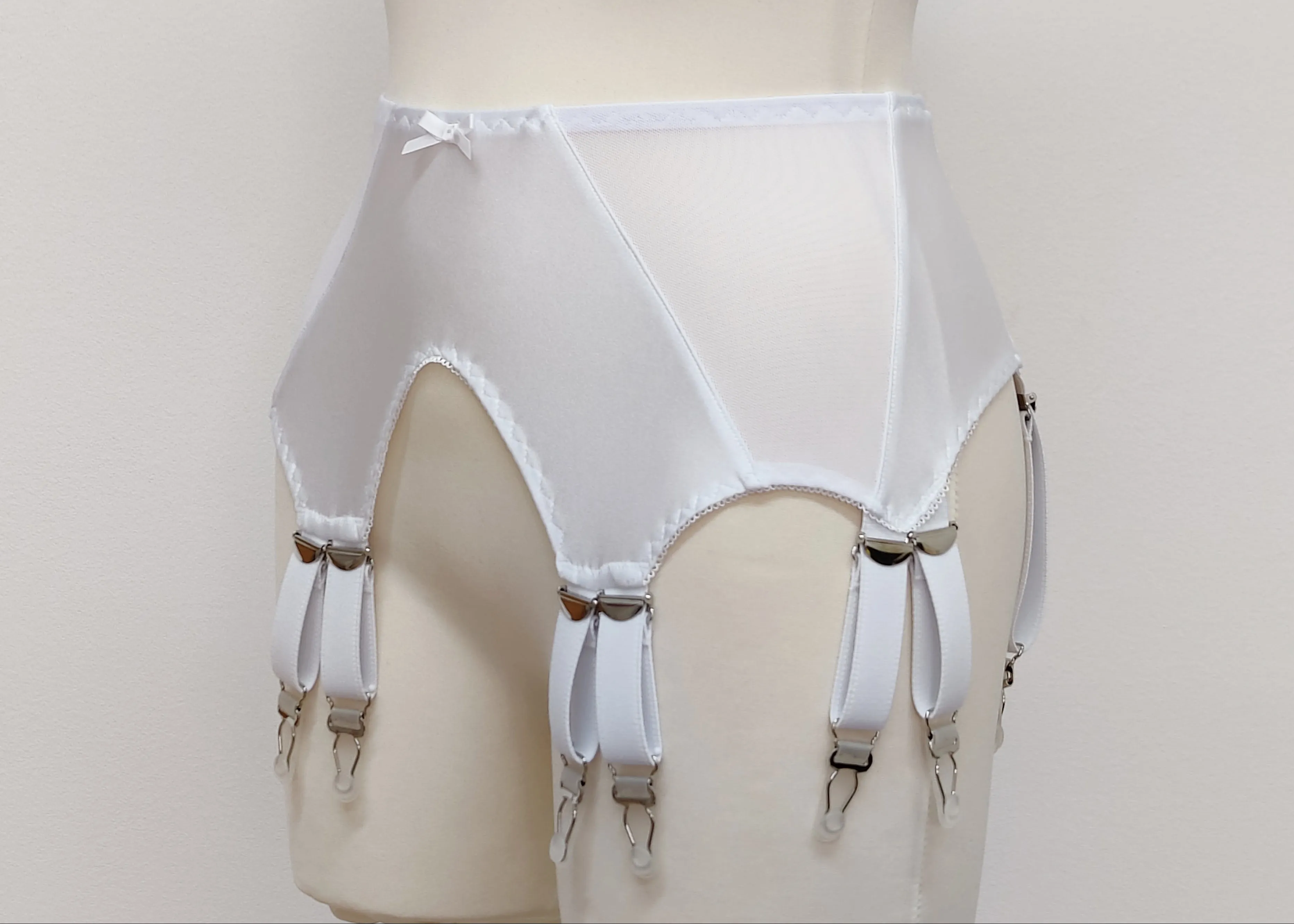 12 strap STELLA garter belt