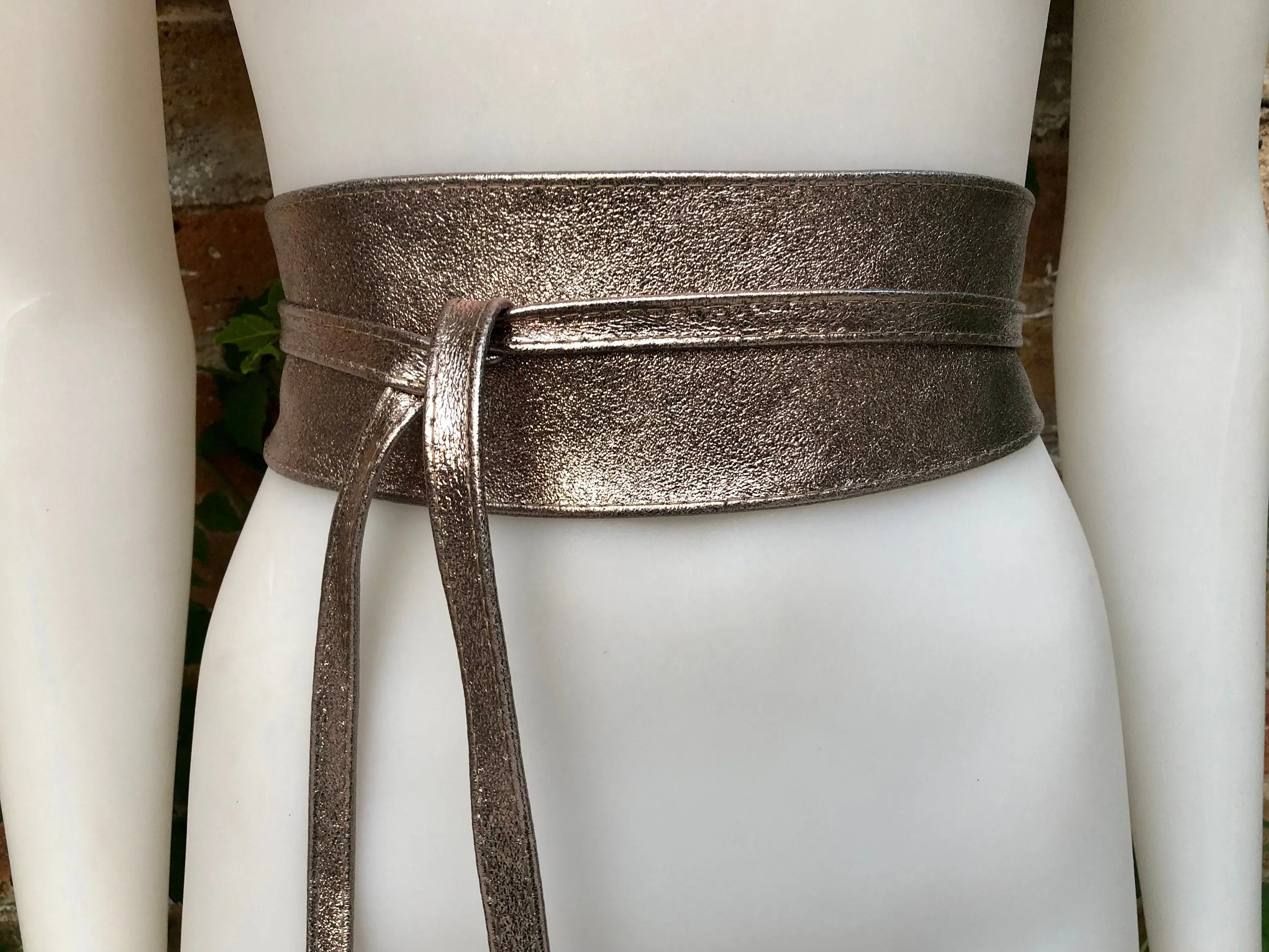 BRONZE OBI belt  in natural soft leather. Waist belt,wide  leather belt, metallic, wrap belt, boho sash, boho wraparound dark GOLD belt