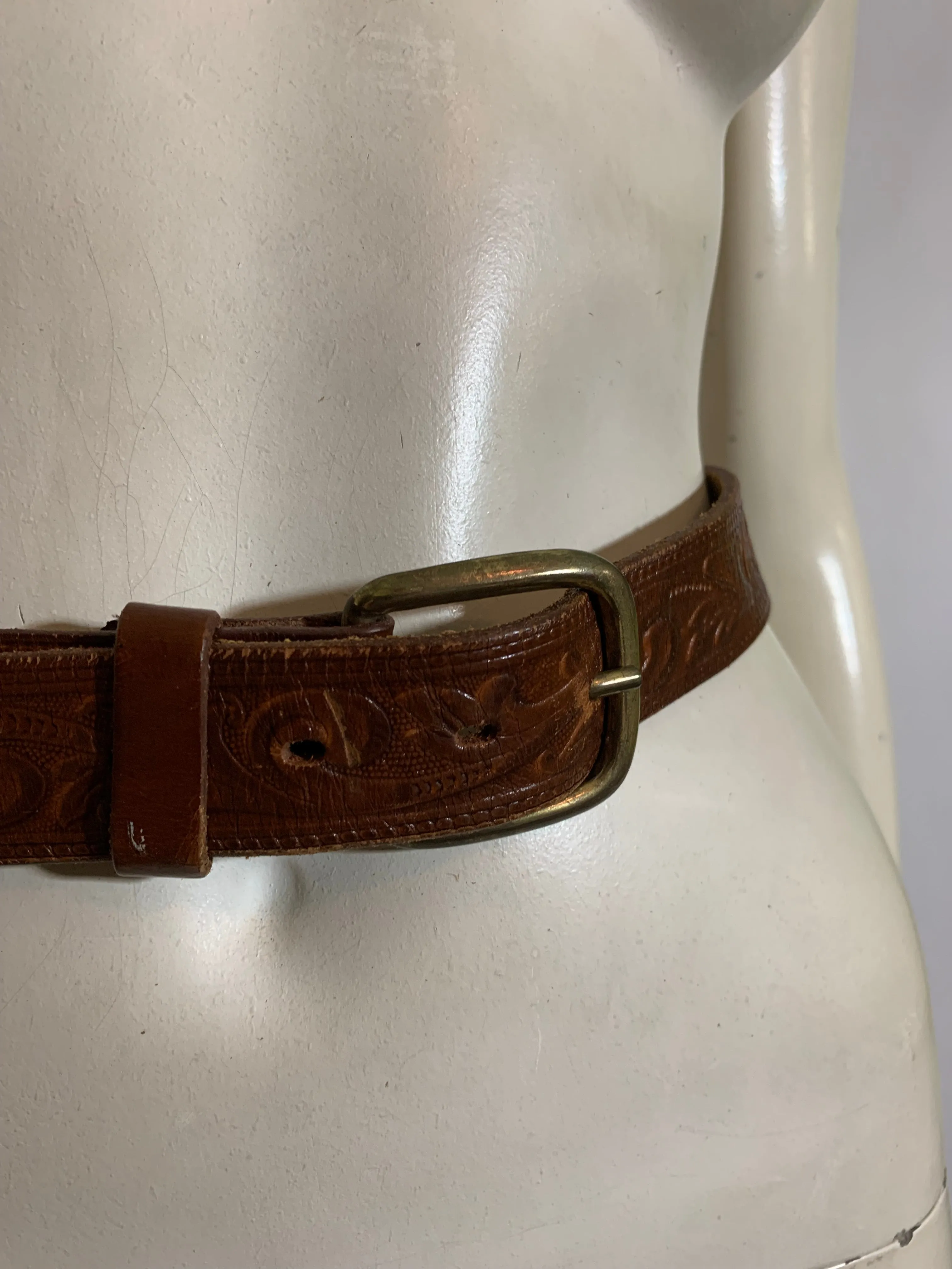 Classic Tooled Mexican Leather Belt circa 1950s