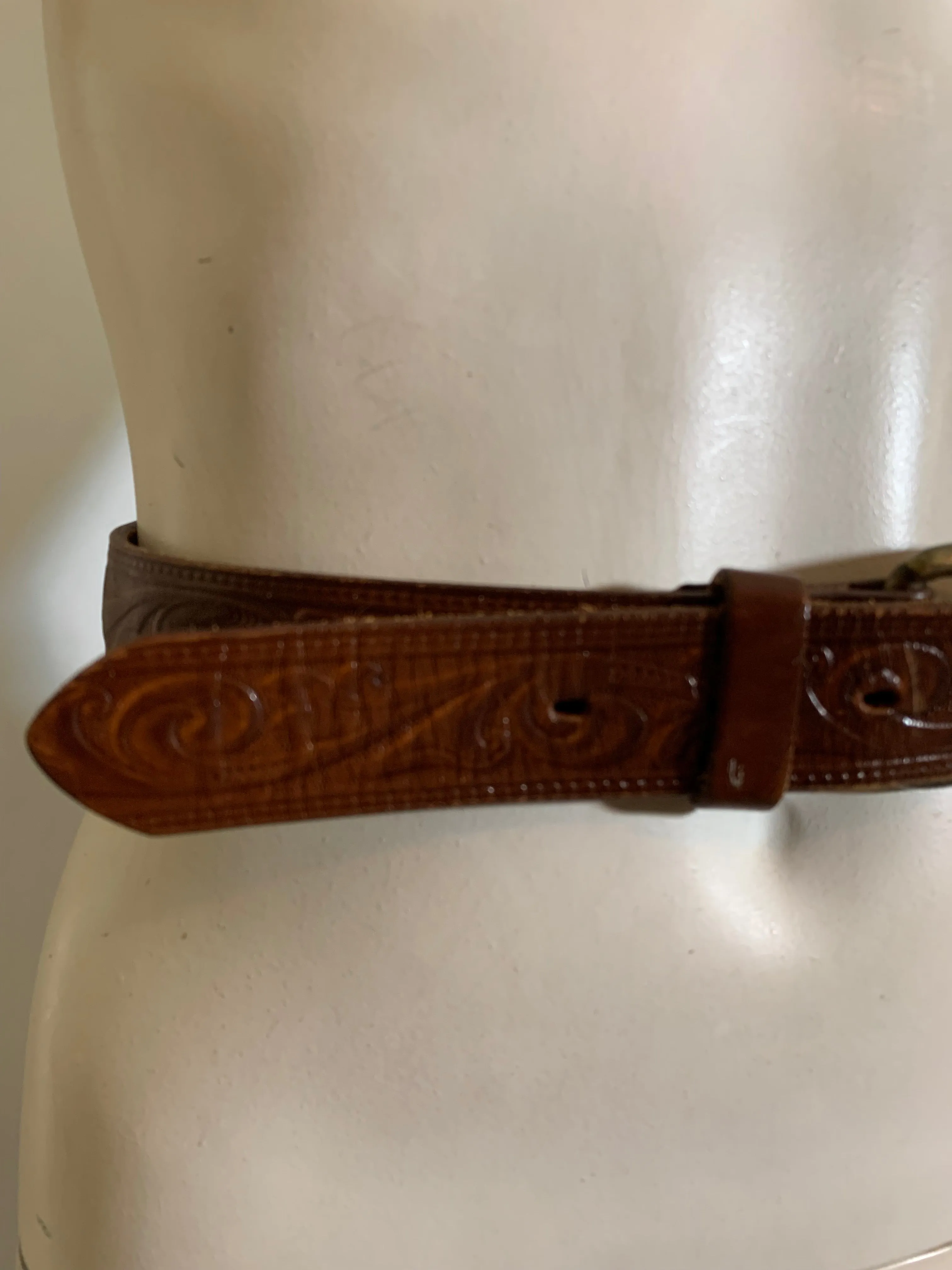 Classic Tooled Mexican Leather Belt circa 1950s
