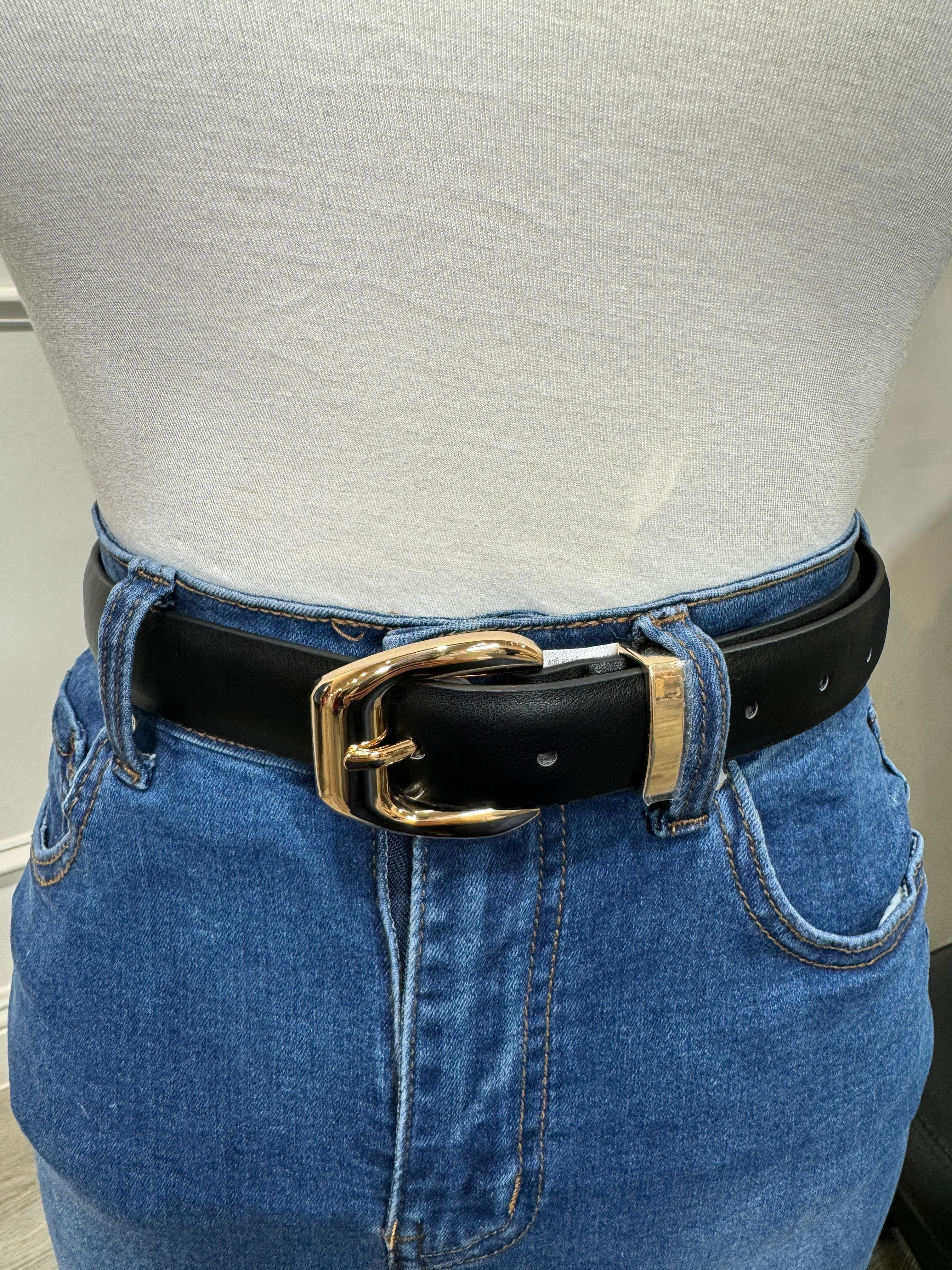 Elina - Black Leather Belt with Gold Buckle