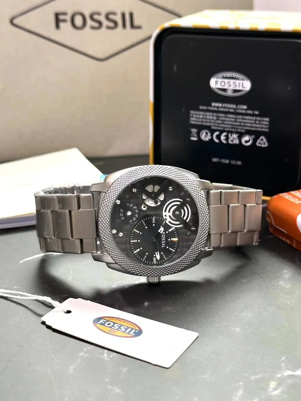 Fossil Men's Watch 45mm Chronograph - Full Silver Stainless Steel, Black Dial, High-Quality