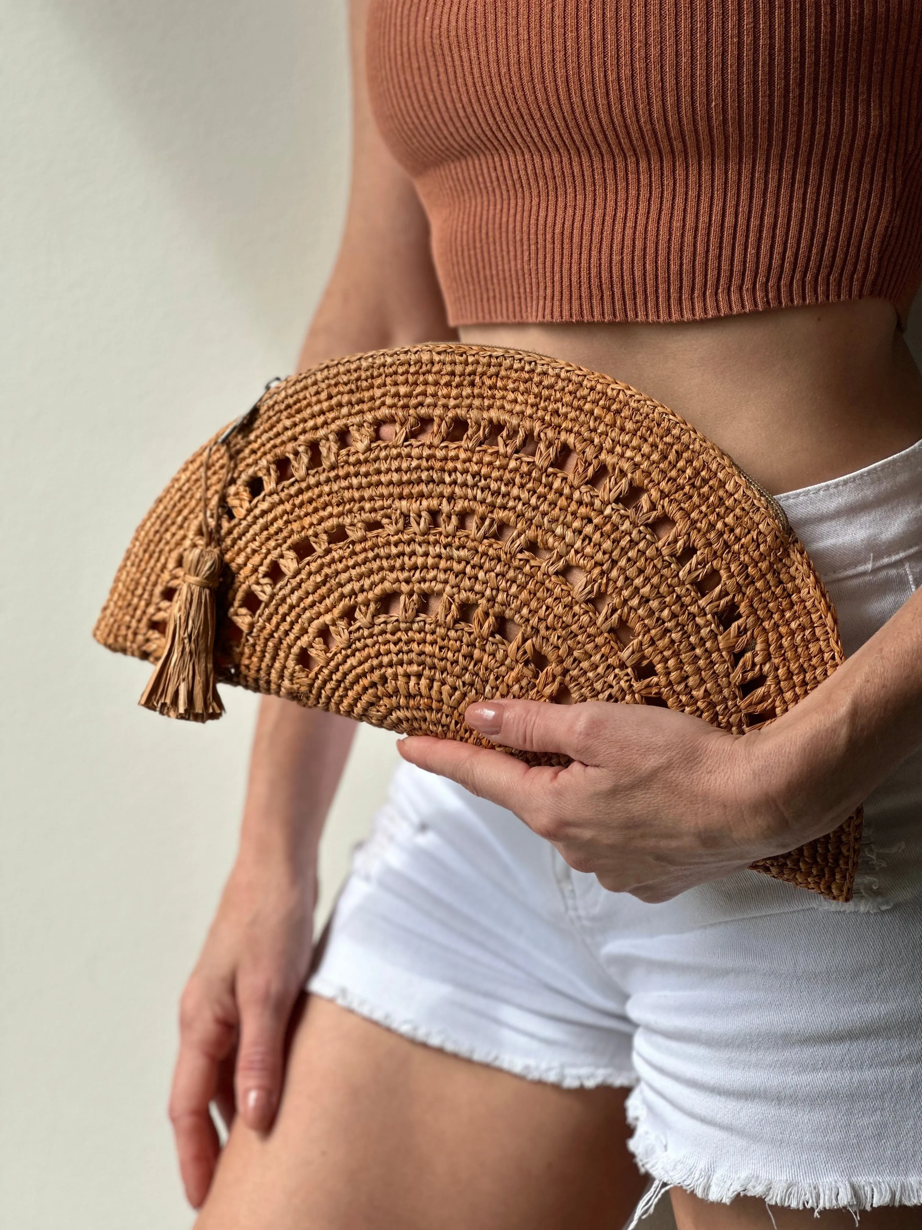 Half Moon Crochet Straw Clutch with Tassel Zipper Pull