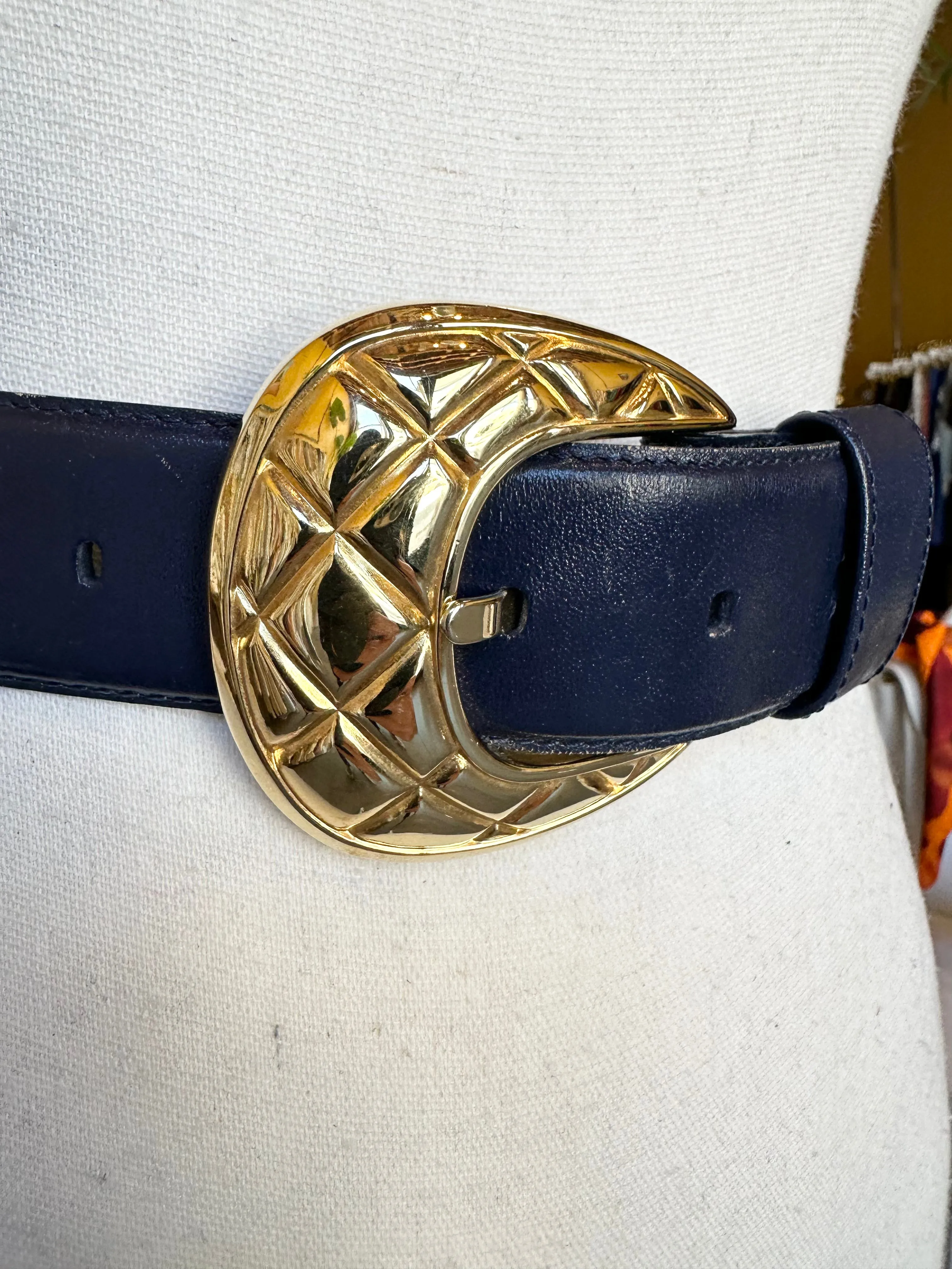 Liz Claiborne Leather Belt