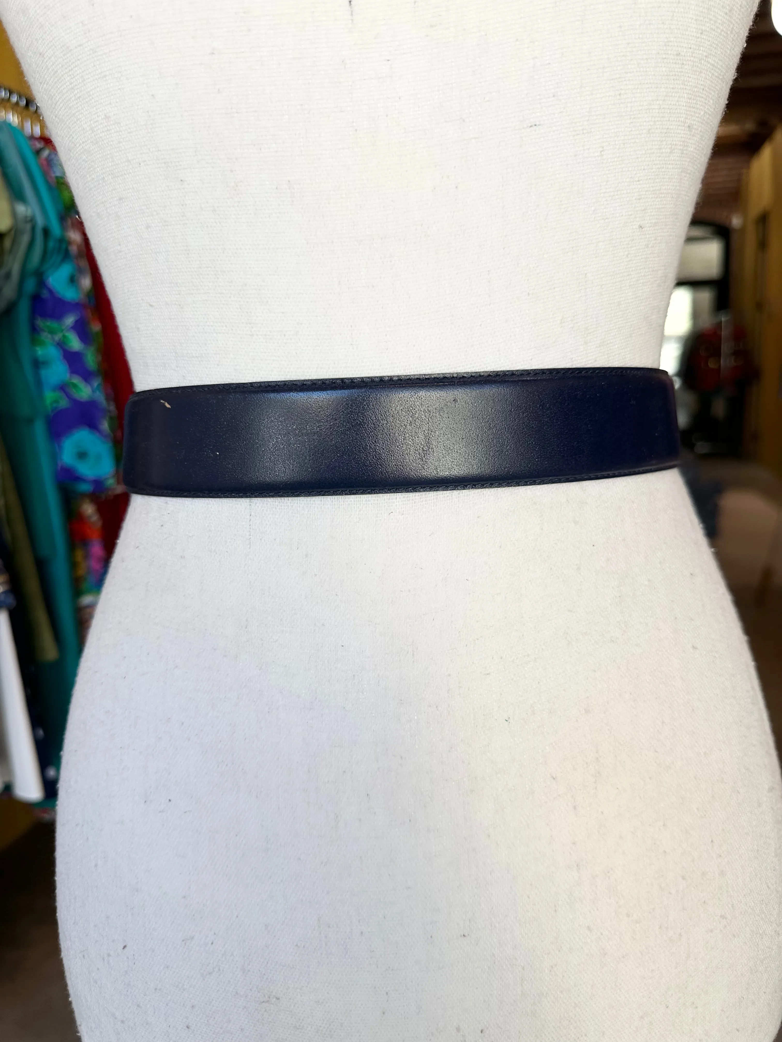 Liz Claiborne Leather Belt