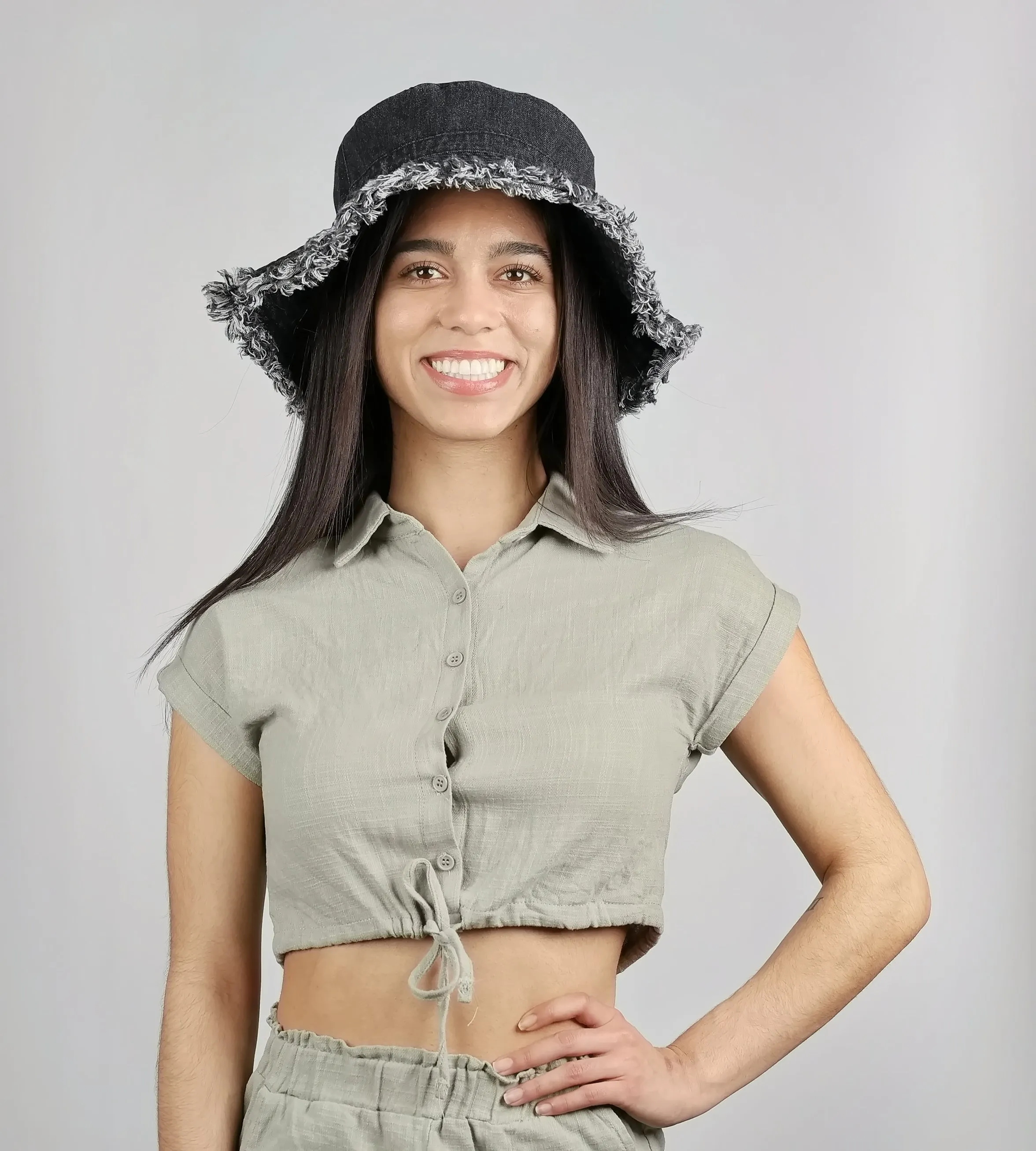 LONG BRIM DENIM BUCKET HAT