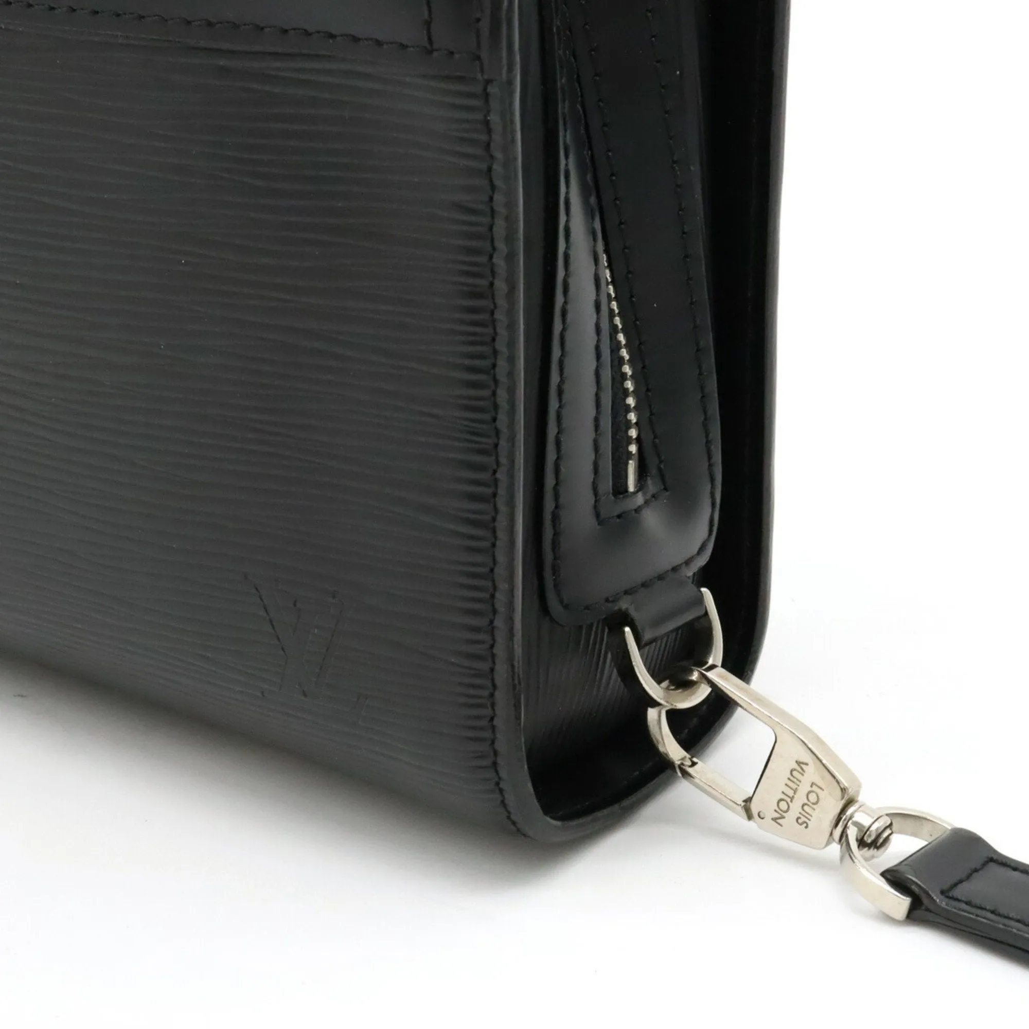 Louis Vuitton Osh  Leather Clutch Bag ()