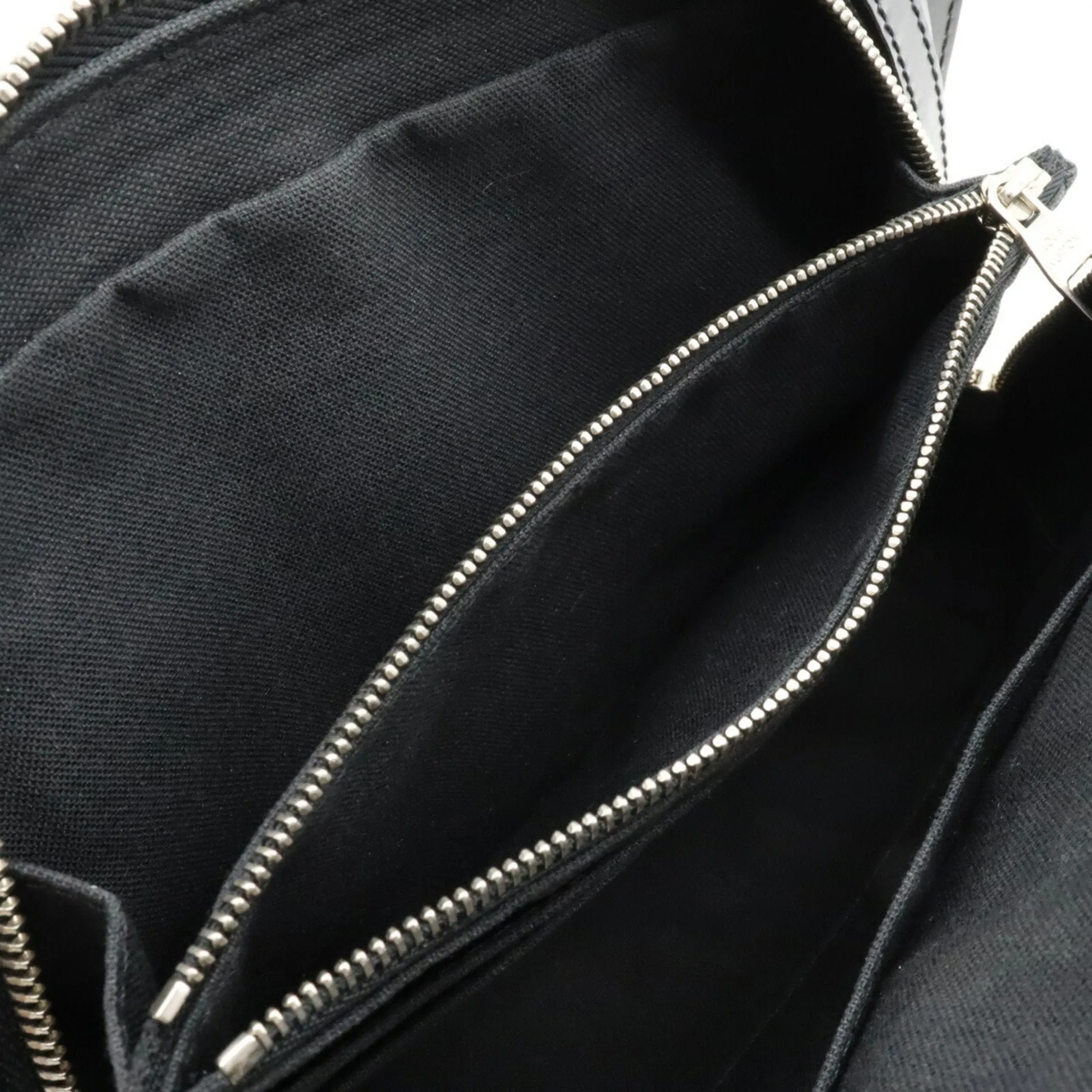 Louis Vuitton Osh  Leather Clutch Bag ()
