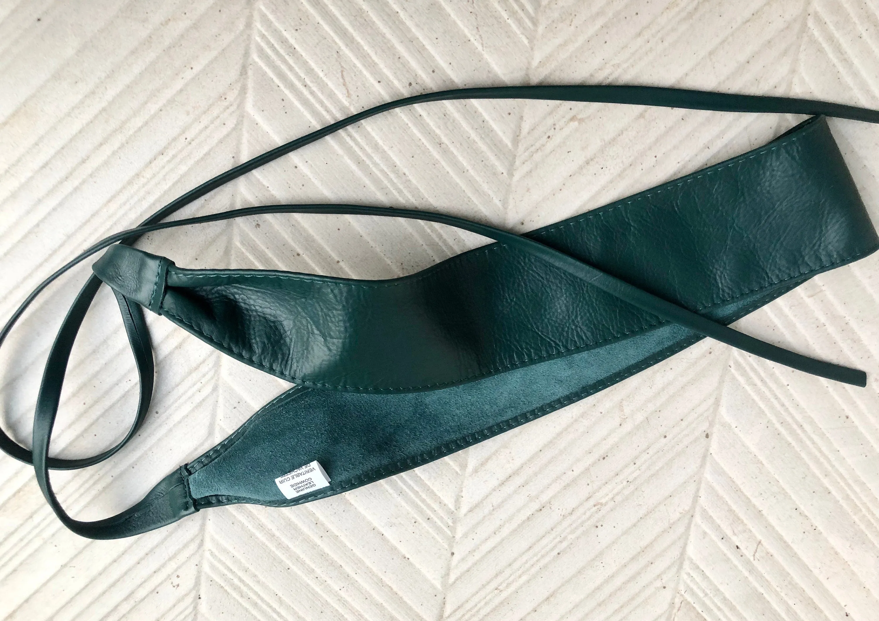 Obi belt in soft leather. Longer style. Wrap belt in TEAL blue - green.  Wraparound waist belt in genuine leather. Boho belt,  leather sash.