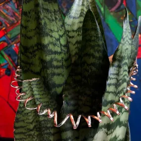 "Curls" Collar