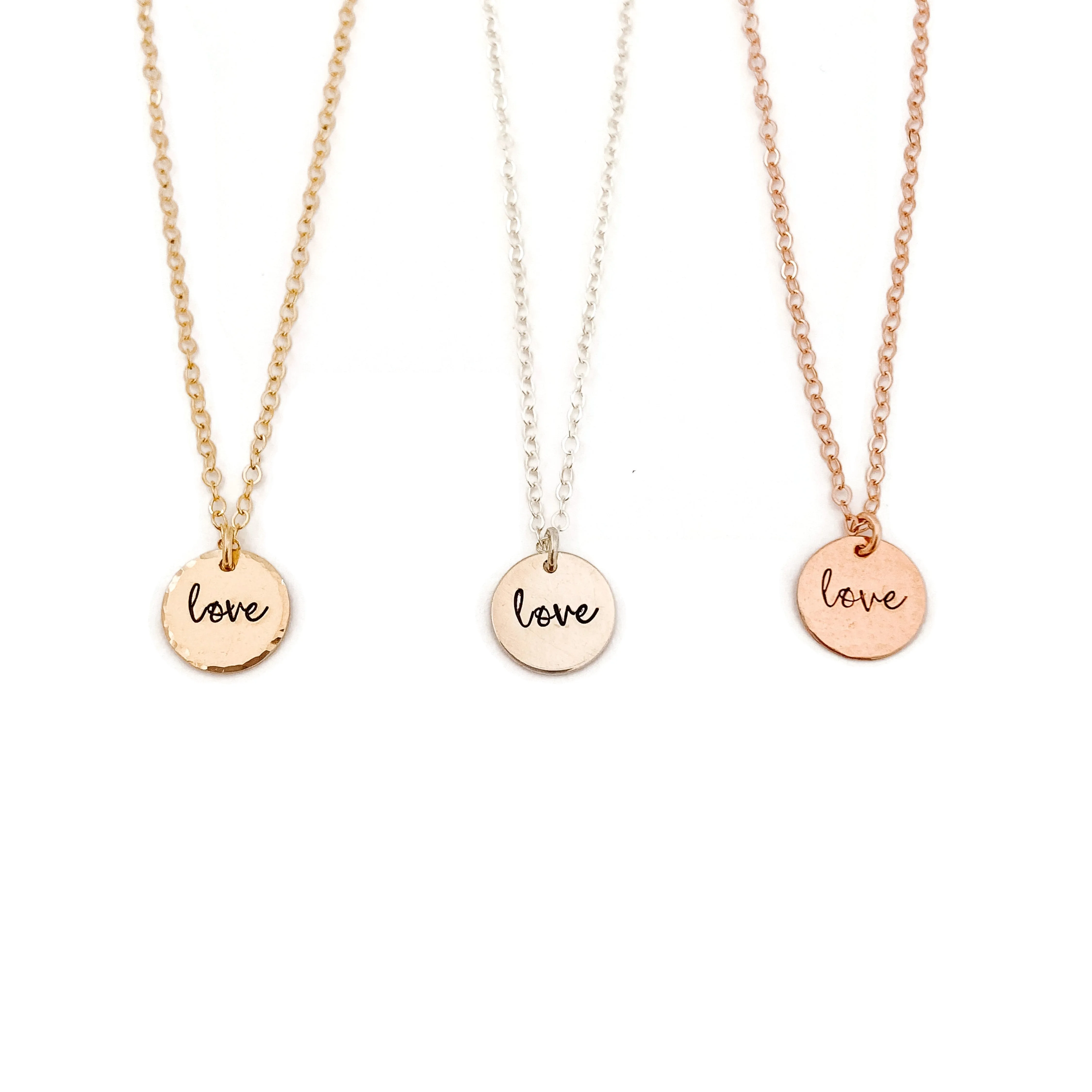 "love" Small Disc Necklace
