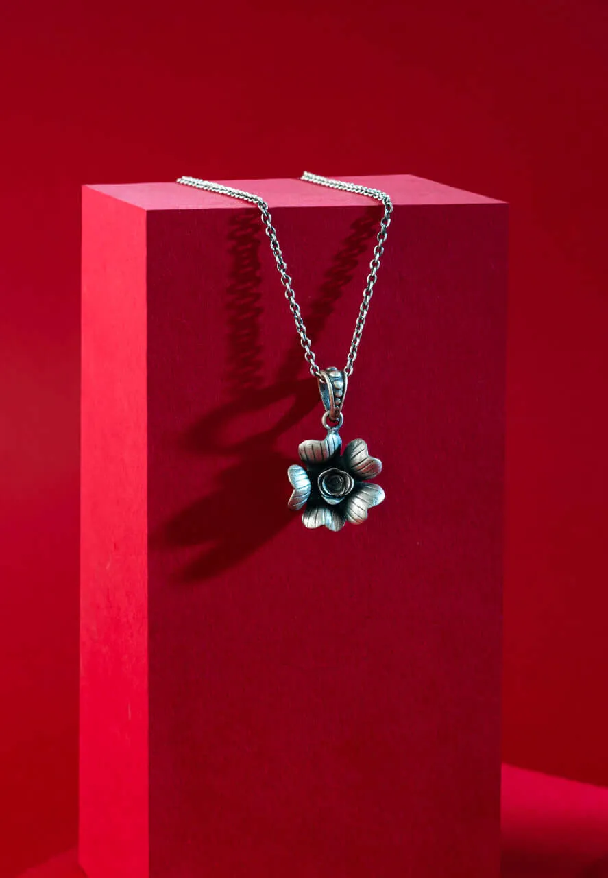 Rose Elegant Everyday Necklace