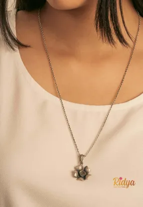 Rose Elegant Everyday Necklace