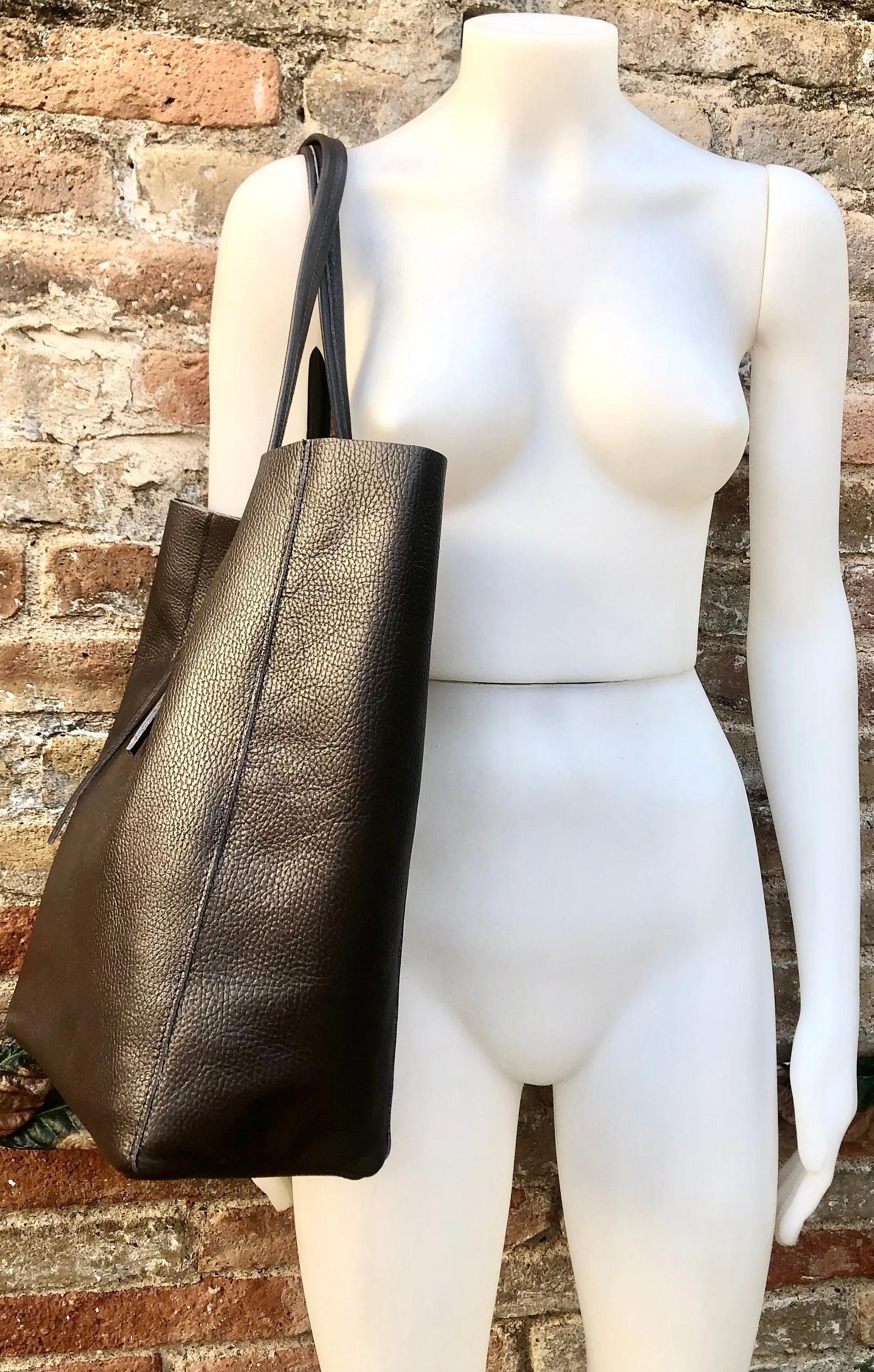 Tote leather bag in DARK brown. Leather shopper in chocolate brown. Soft natural GENUINE  leather. Large brown bag for your laptop, books
