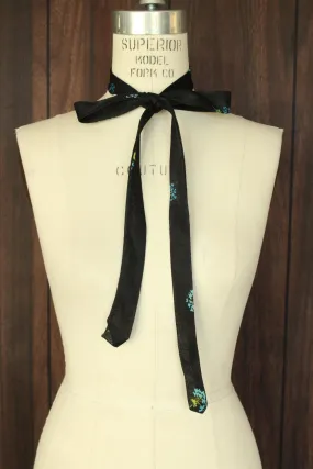 Vintage 1970s 1980s Tie Belt in Black with Blue Flowers