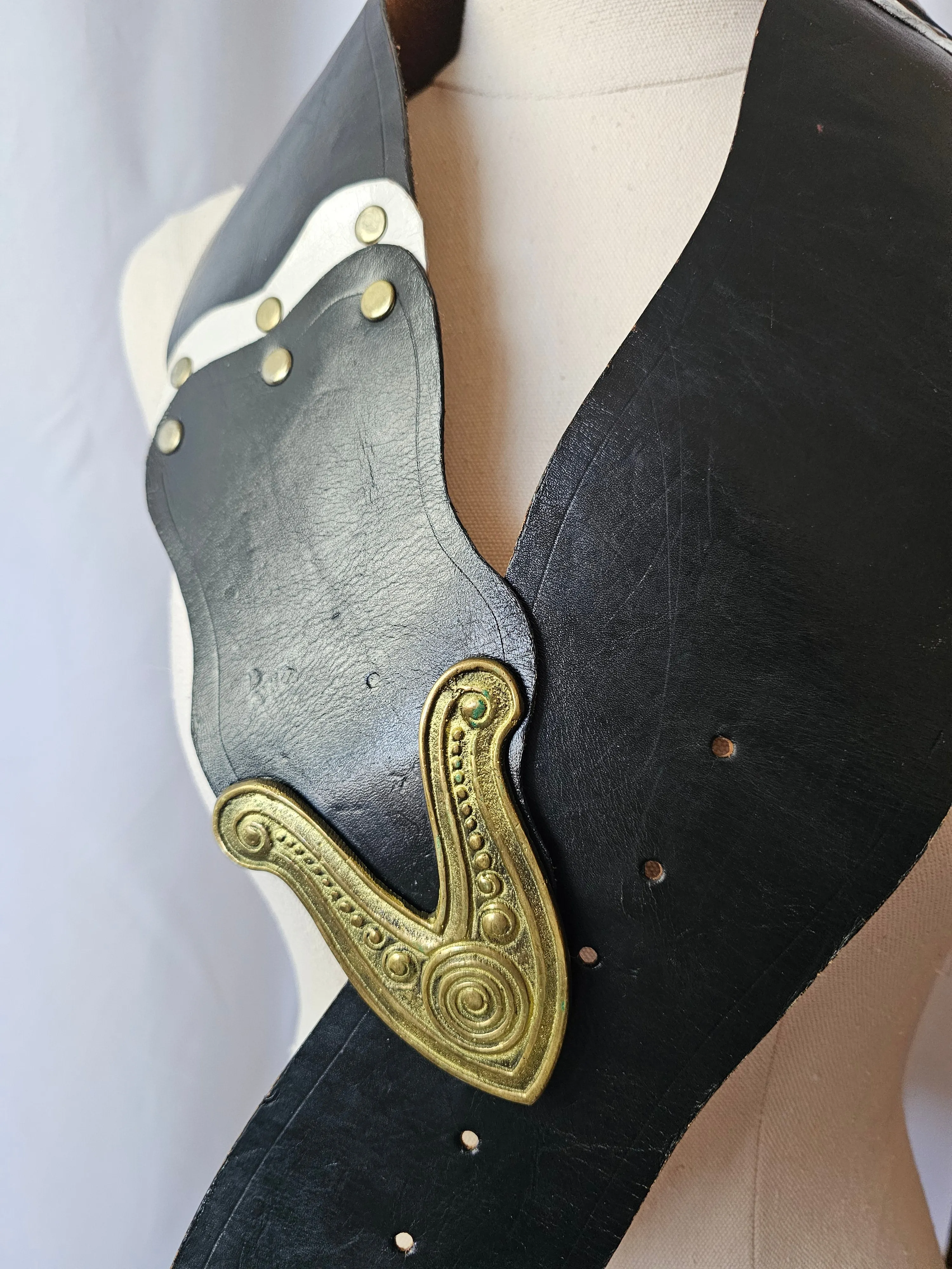 Vintage Avant Garde Wide Leather Belt