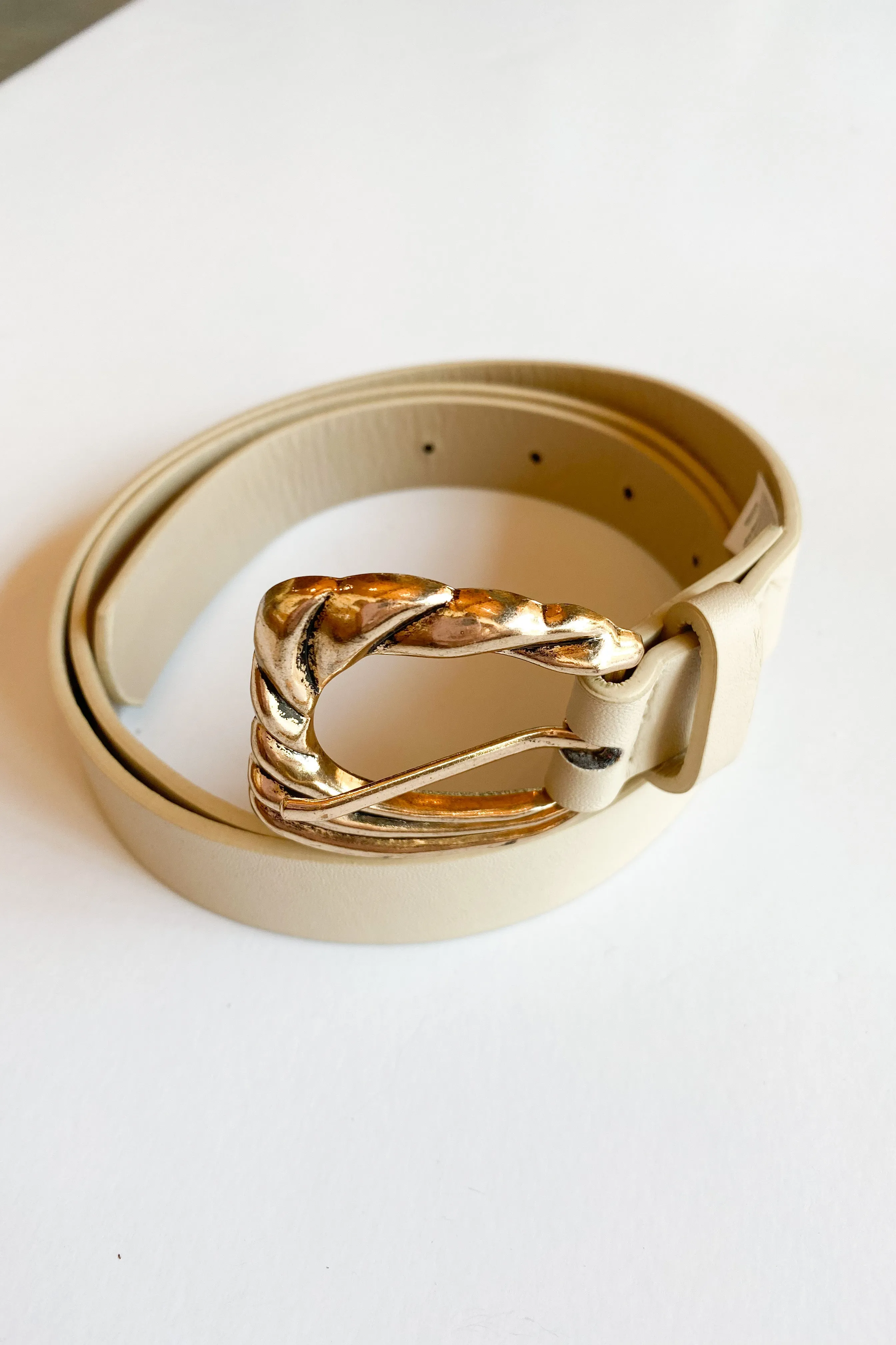 vintage buckle belt