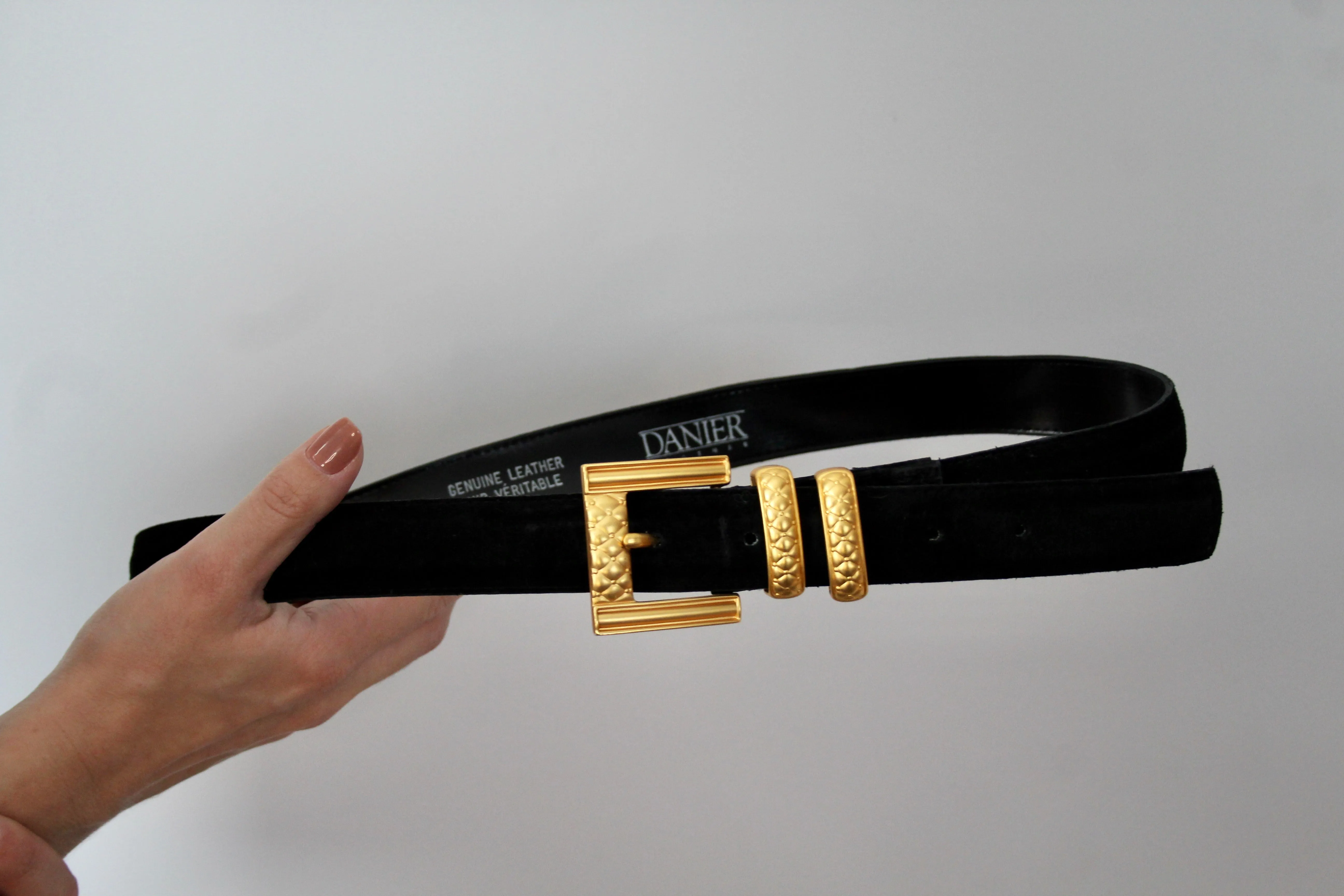 Vintage Danier Black Suede Belt 28.5-32.”