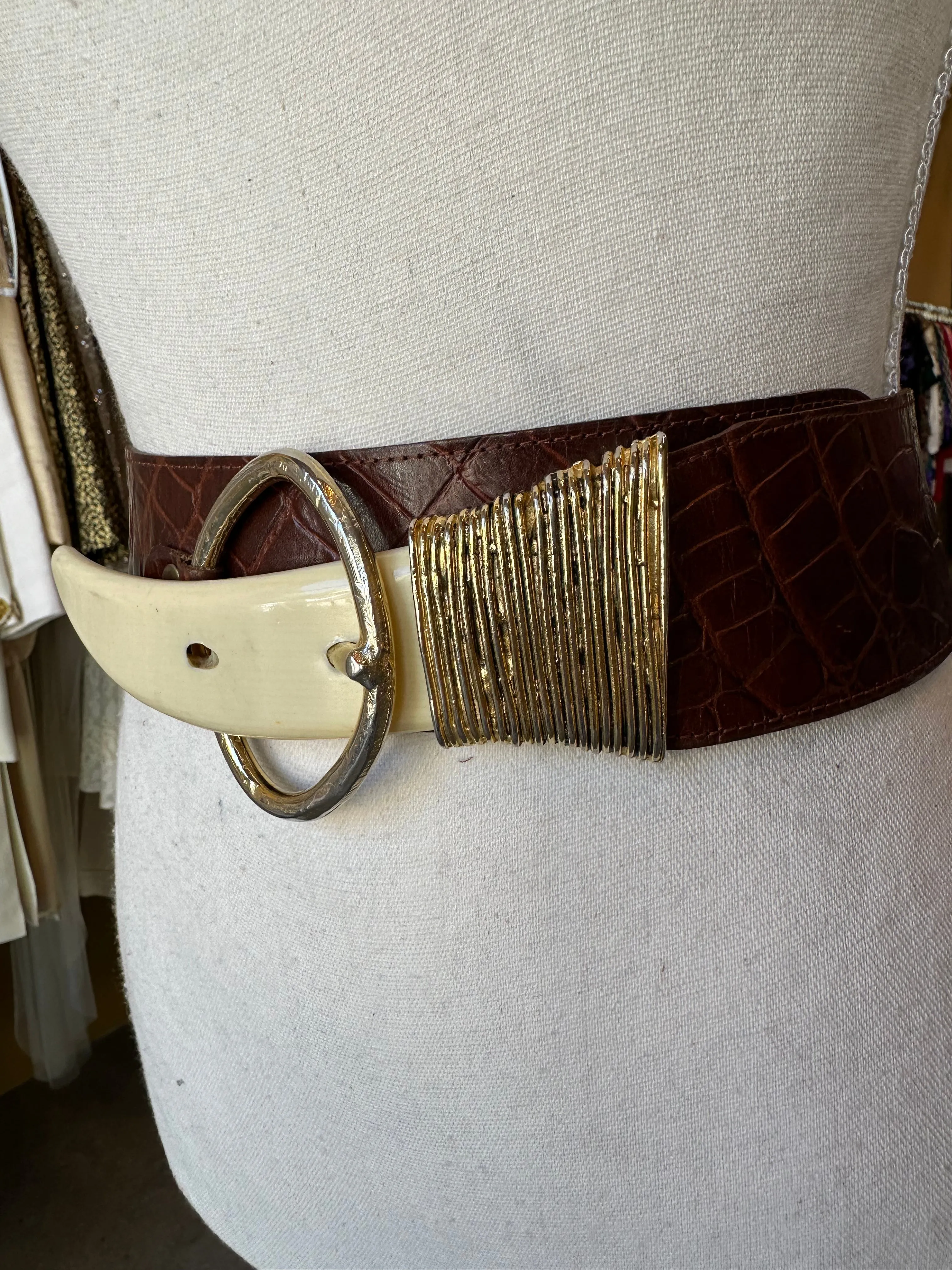 Vintage Horn Belt